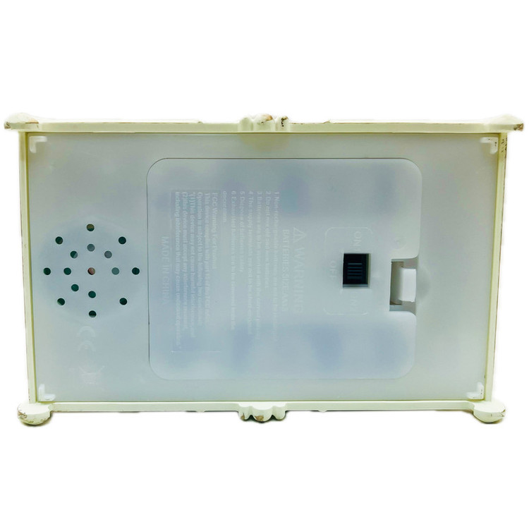 گوی موزیکال مدل پمپی آکواریومی طرح فانوس ماشین بابانوئل و کریسمس کد P4205