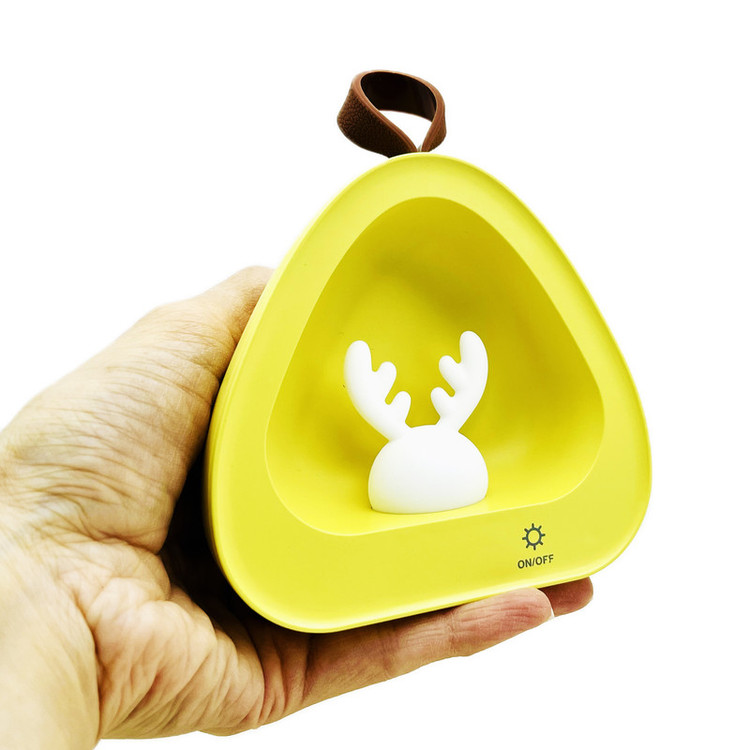 چراغ خواب مدل شارژی طرح مثلثی گوزن کد 3422